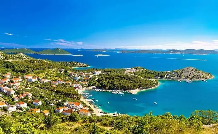 アパート Novamarin - Heated Pool, Sauna, Garden ドラゲ