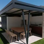 Apartment Novamarin - Heated Pool, Sauna, Garden
