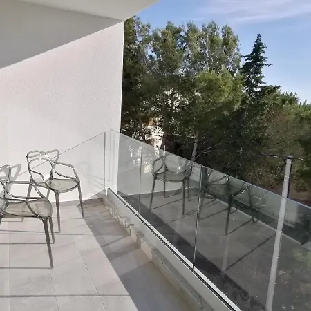 Novamarin - Heated Pool, Sauna, Garden Apartment *